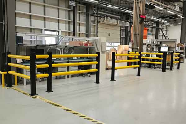 Pedestrian Safety Barrier Single Flexible Bollard